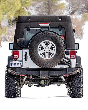 8W9A3418-Enhanced-NR Jeep Camper from the back