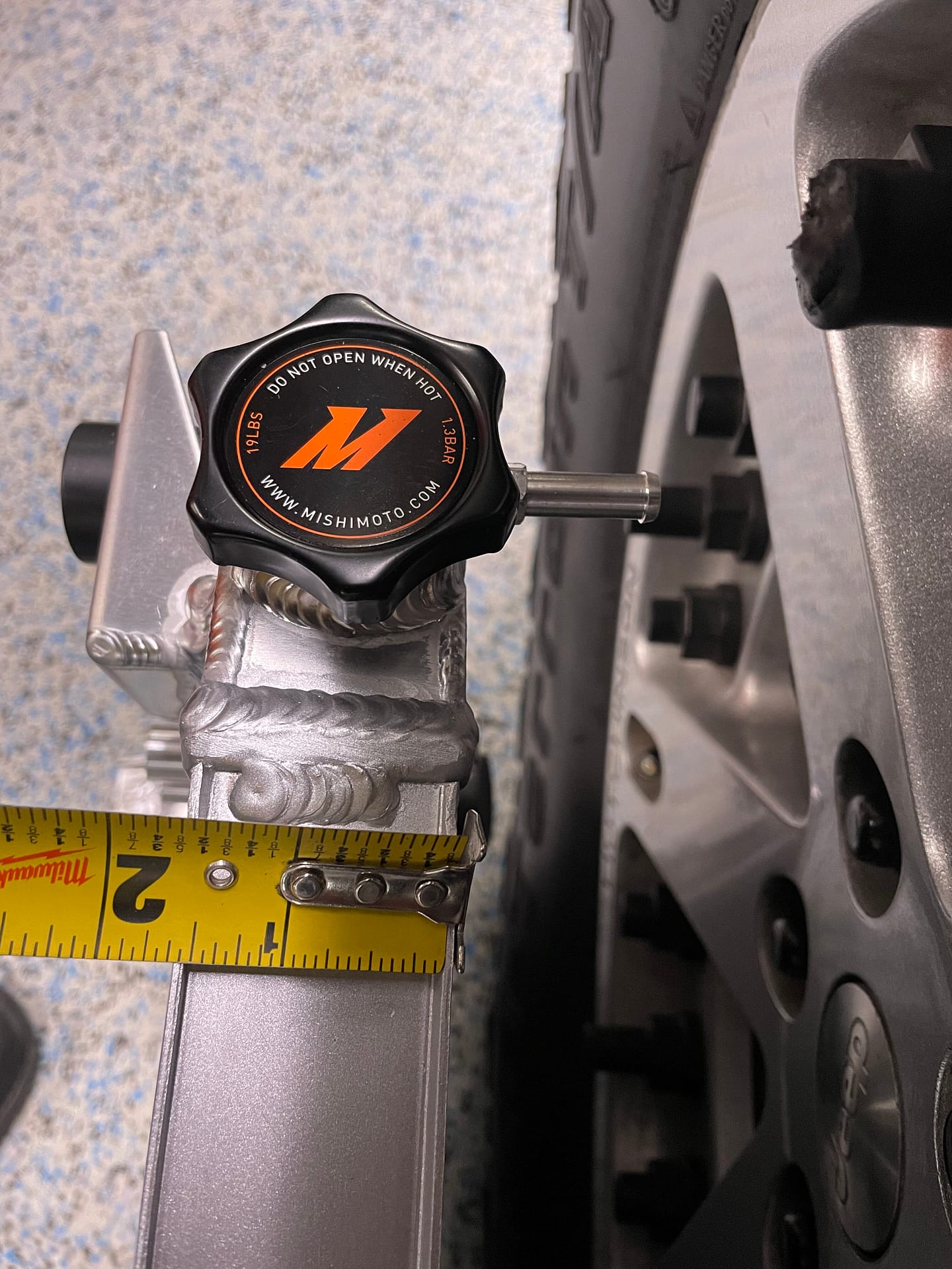 Jeep JK Radiator Upgrade Mishimoto thickness